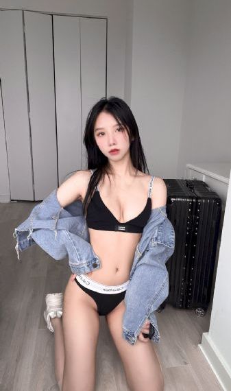 假正经